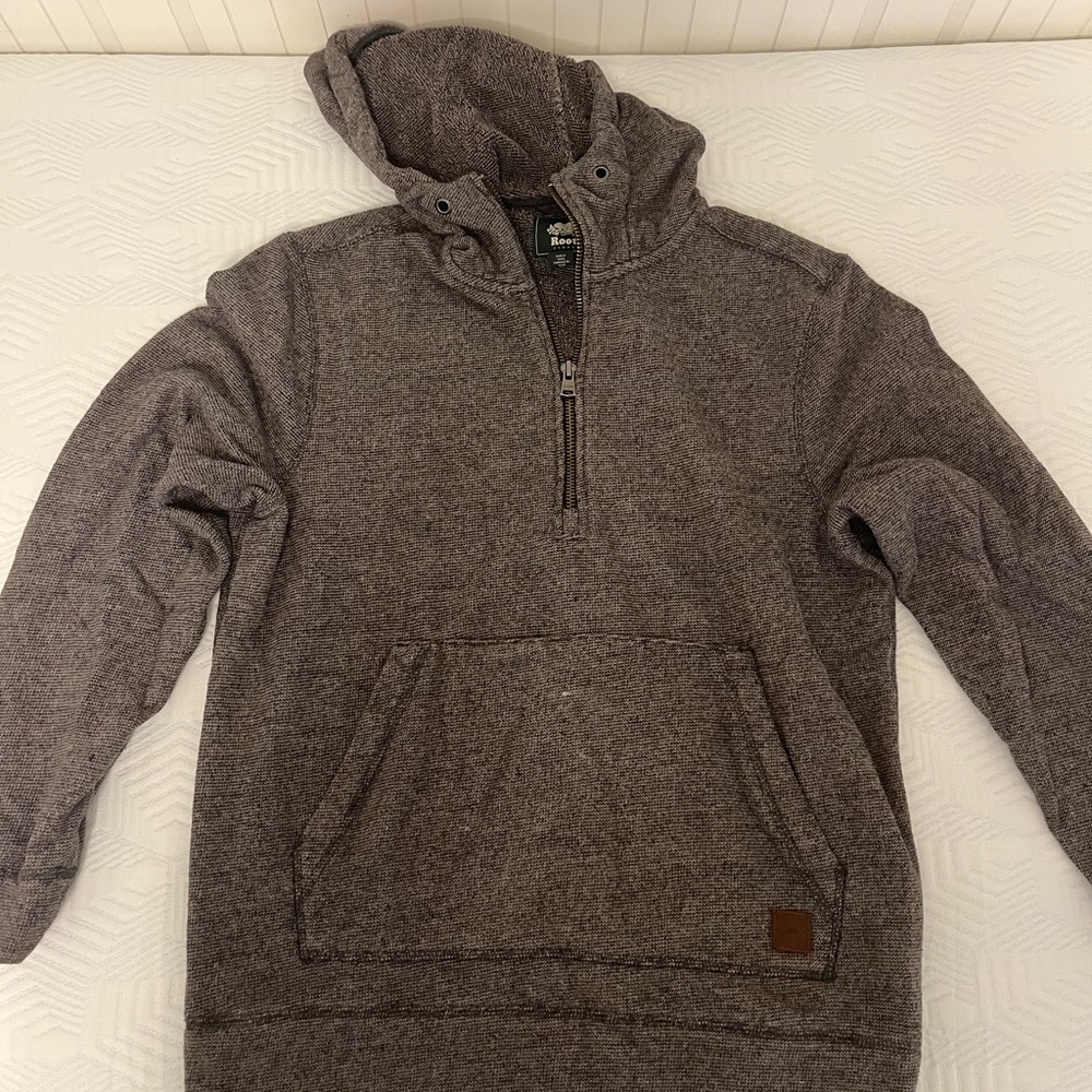 Roots Quarter Zip Up Sweater/Hoodie